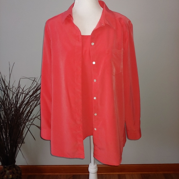 TravelSmith Tops - TravelSmith Blouse & Cami